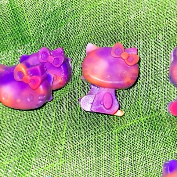 🎀Free With A Bundle Of 2 or More Item's🎀Handcrafted 🫧 Hello Kitty Soap 🫧 - Picture 4 of 14